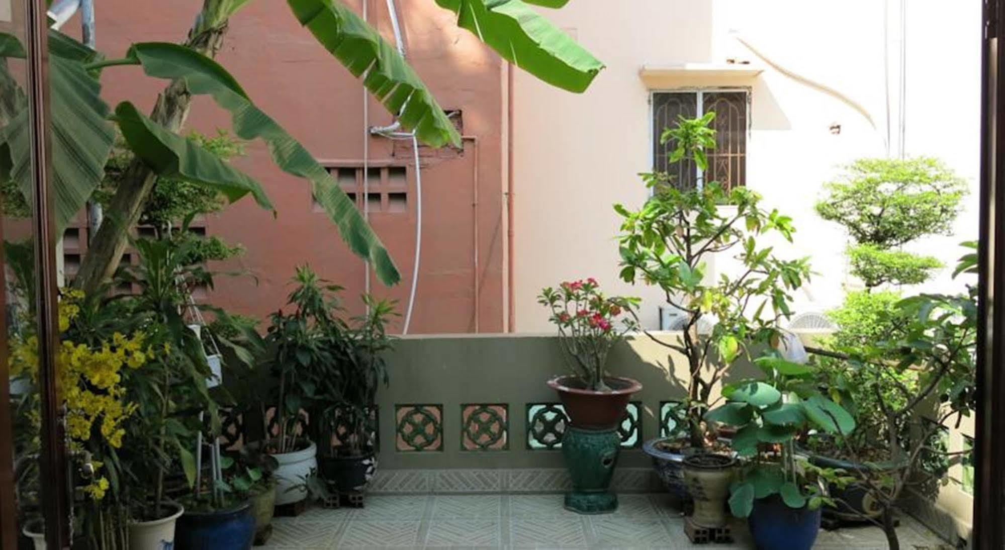Banana Leaf Hotel Ho Chi Minh City Exterior photo
